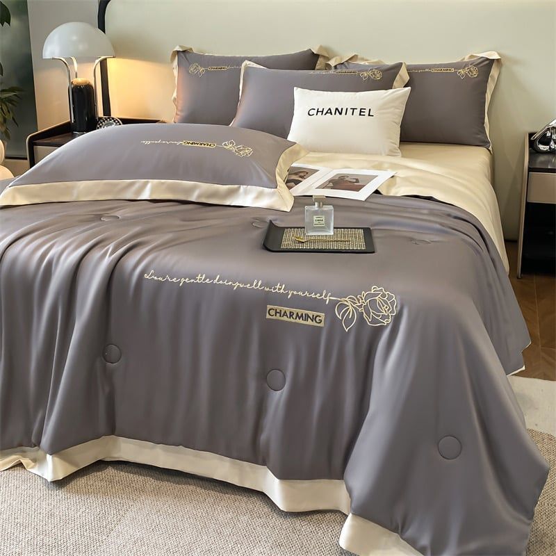 4Pcs Satin Babric | Charming With Love Standard Bedsets Summer Blanket | ID 4PCSSFARBRICCHARWLOVE01