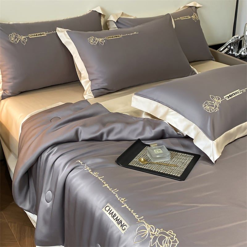 4Pcs Satin Babric | Charming With Love Standard Bedsets Summer Blanket | ID 4PCSSFARBRICCHARWLOVE01