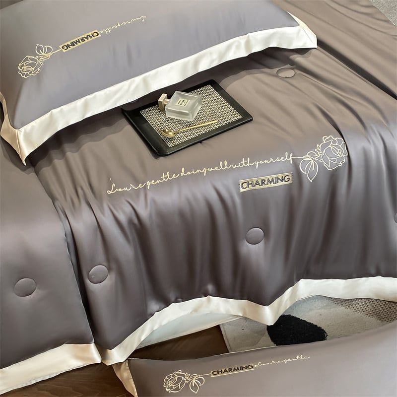 4Pcs Satin Babric | Charming With Love Standard Bedsets Summer Blanket | ID 4PCSSFARBRICCHARWLOVE01