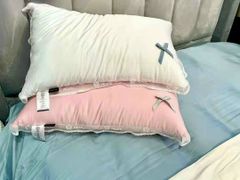 RUỘT GỐI LỤA PRINCESS VIỀN REN MIX BÈO 2 PHIÊN BẢN HỒNG VÀ TRẮNG