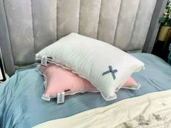 RUỘT GỐI LỤA PRINCESS VIỀN REN MIX BÈO 2 PHIÊN BẢN HỒNG VÀ TRẮNG