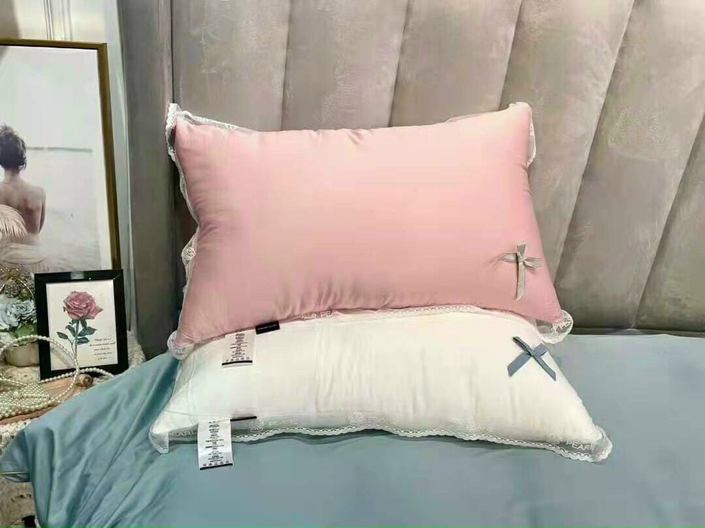 RUỘT GỐI LỤA PRINCESS VIỀN REN MIX BÈO 2 PHIÊN BẢN HỒNG VÀ TRẮNG