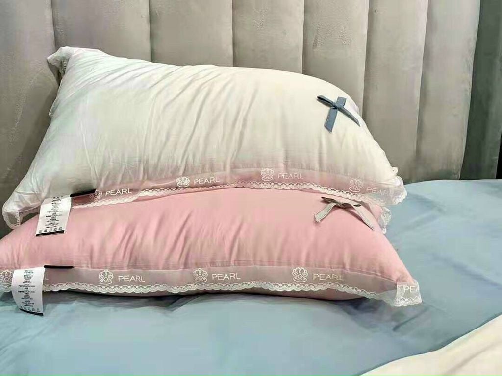 RUỘT GỐI LỤA PRINCESS VIỀN REN MIX BÈO 2 PHIÊN BẢN HỒNG VÀ TRẮNG