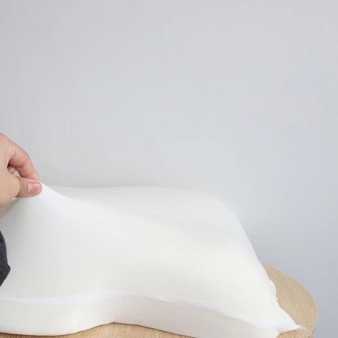 Gối Caosu non Royal