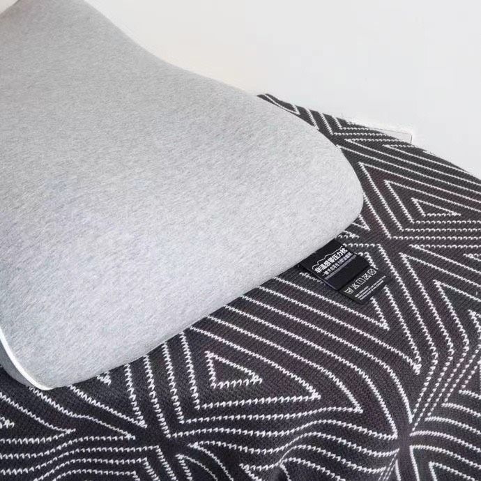 Gối Caosu non Royal