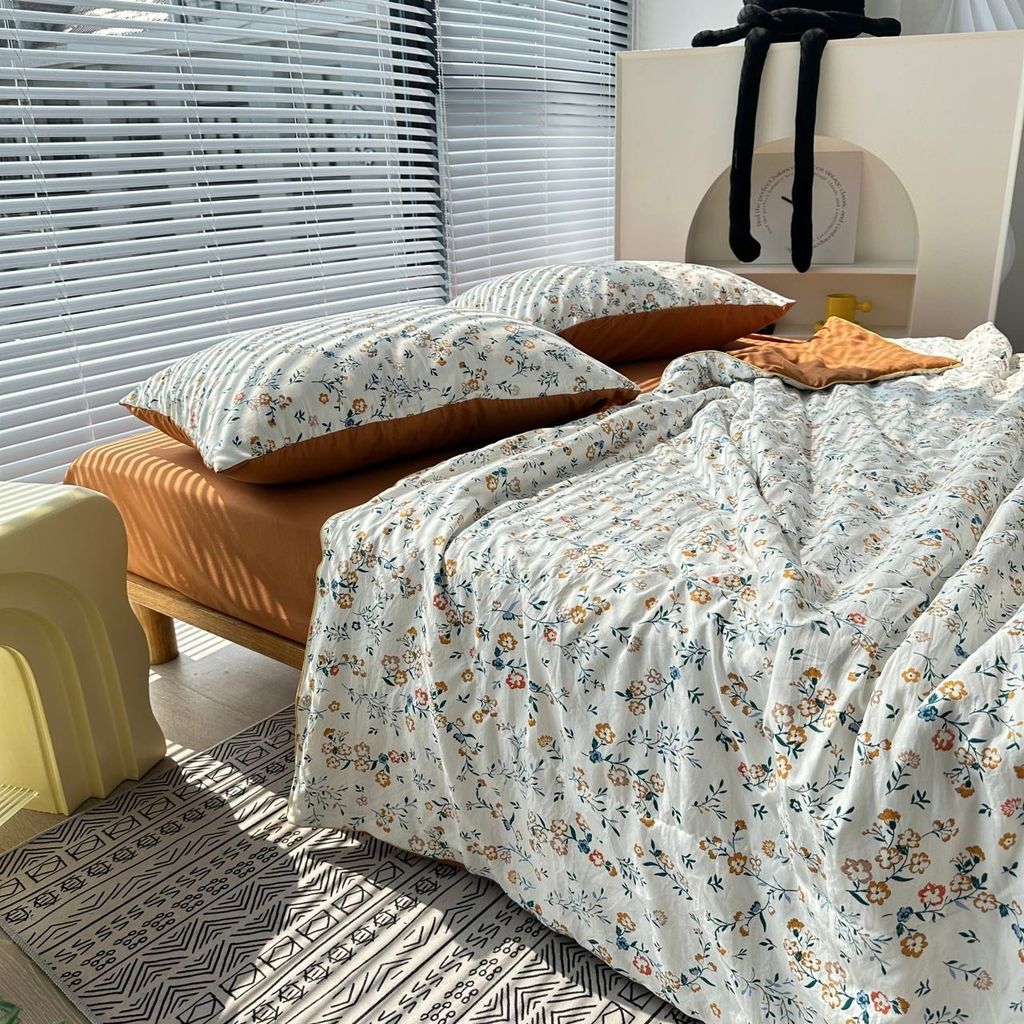 Bộ Chăn Ga Cotton Linen MARK HOME hoa nhí cam