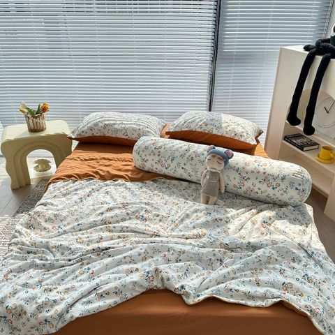 Bộ Chăn Ga Cotton Linen MARK HOME hoa nhí cam