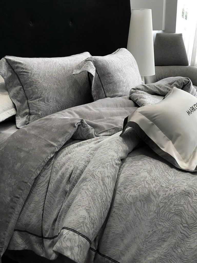 MARK CROSS SATIN VELVET | 4PCS LUXE INDONECHIA DEGIN FOR HOME | ID: MARKCROS4PCSSTNBARCODE01