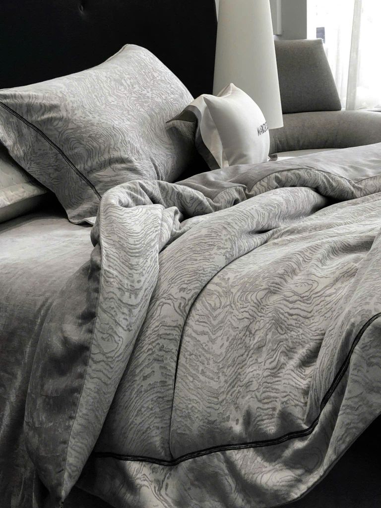 MARK CROSS SATIN VELVET | 4PCS LUXE INDONECHIA DEGIN FOR HOME | ID: MARKCROS4PCSSTNBARCODE01