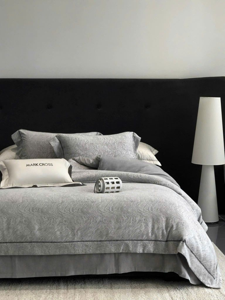 MARK CROSS SATIN VELVET | 4PCS LUXE INDONECHIA DEGIN FOR HOME | ID: MARKCROS4PCSSTNBARCODE01