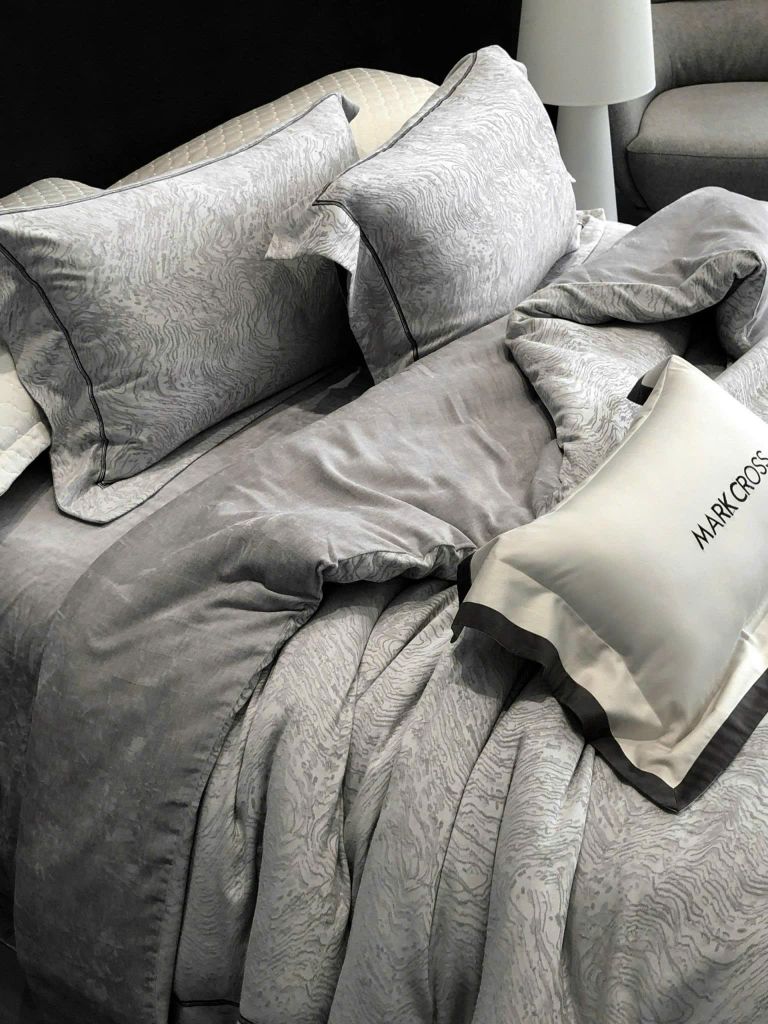 MARK CROSS SATIN VELVET | 4PCS LUXE INDONECHIA DEGIN FOR HOME | ID: MARKCROS4PCSSTNBARCODE01