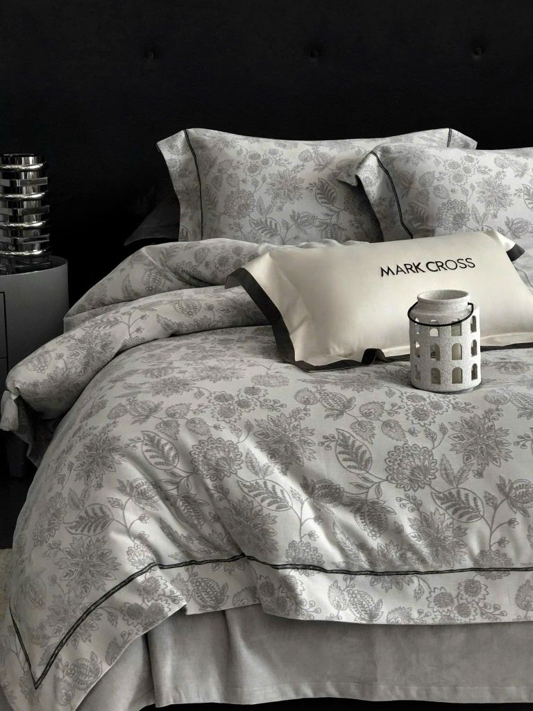 MARK CROSS SATIN VELVET | 4PCS LUXE INDONECHIA DEGIN FOR HOME | ID: MARKCROS4PCSSTNBARCODE03