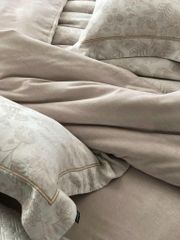 MARK CROSS SATIN VELVET | 4PCS LUXE INDONECHIA DEGIN FOR HOME | ID: MARKCROS4PCSSTNBARCODE04