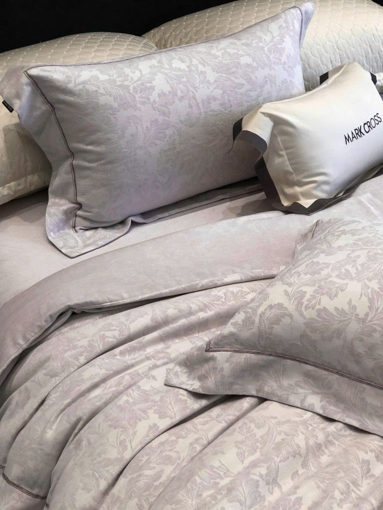 MARK CROSS SATIN VELVET | 4PCS LUXE INDONECHIA DEGIN FOR HOME | ID: MARKCROS4PCSSTNBARCODE07