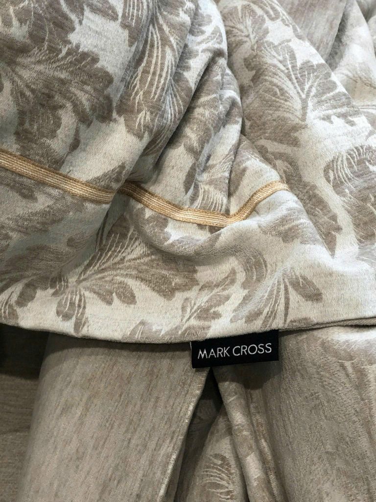 MARK CROSS SATIN VELVET | 4PCS LUXE INDONECHIA DEGIN FOR HOME | ID: MARKCROS4PCSSTNBARCODE06