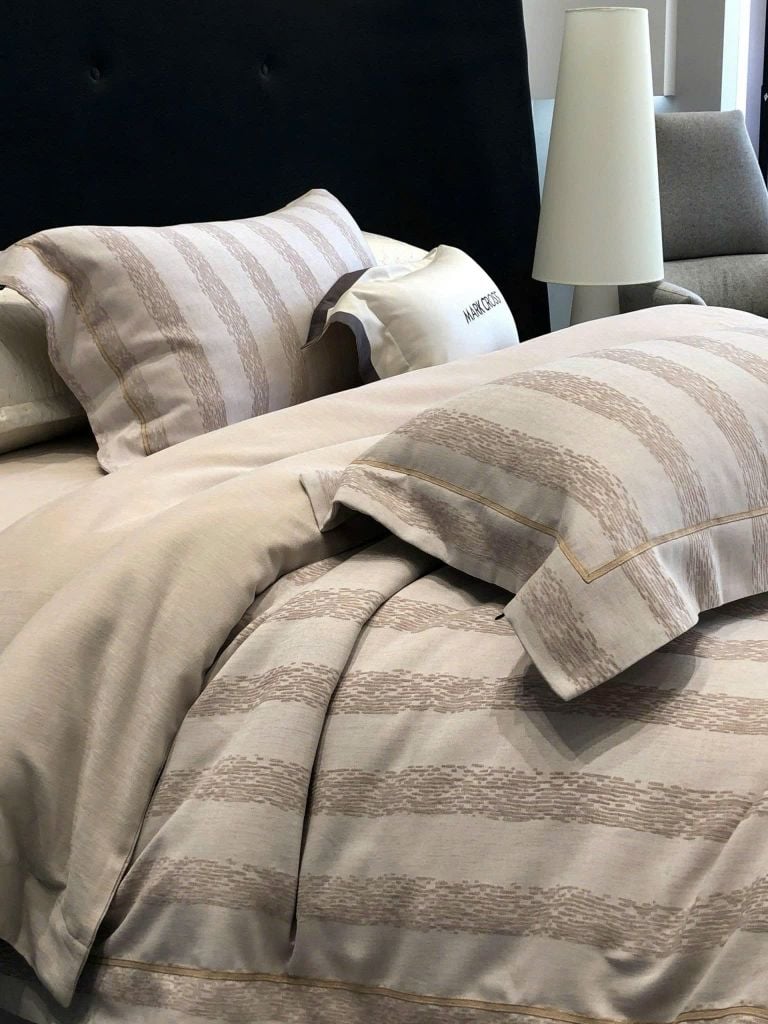 MARK CROSS SATIN VELVET | 4PCS LUXE INDONECHIA DEGIN FOR HOME | ID: MARKCROS4PCSSTNBARCODE08