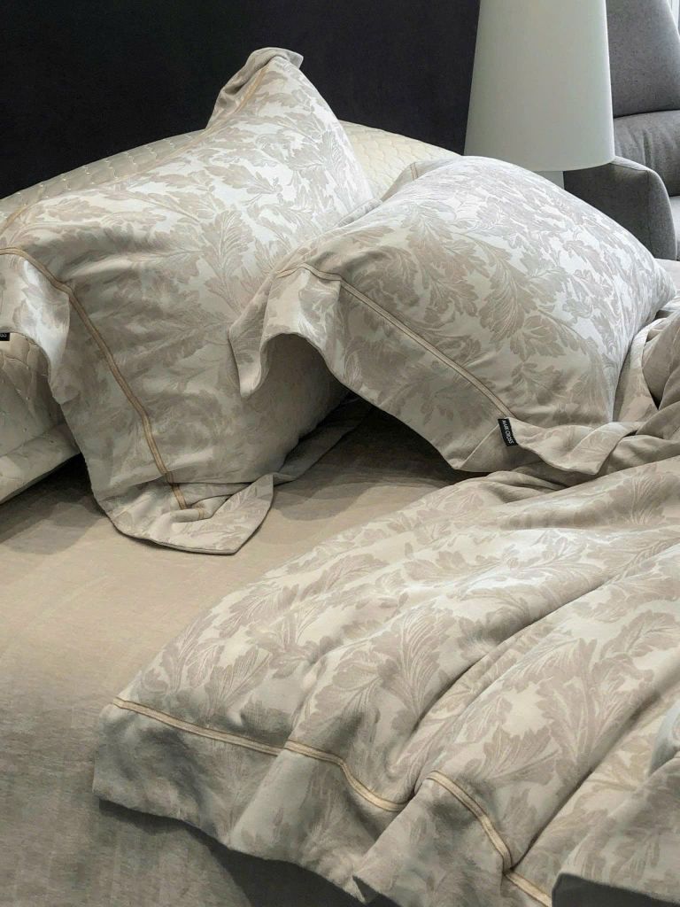 MARK CROSS SATIN VELVET | 4PCS LUXE INDONECHIA DEGIN FOR HOME | ID: MARKCROS4PCSSTNBARCODE09