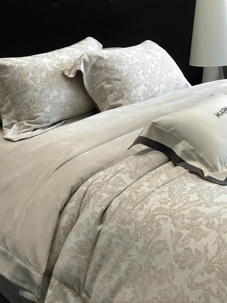 MARK CROSS SATIN VELVET | 4PCS LUXE INDONECHIA DEGIN FOR HOME | ID: MARKCROS4PCSSTNBARCODE09