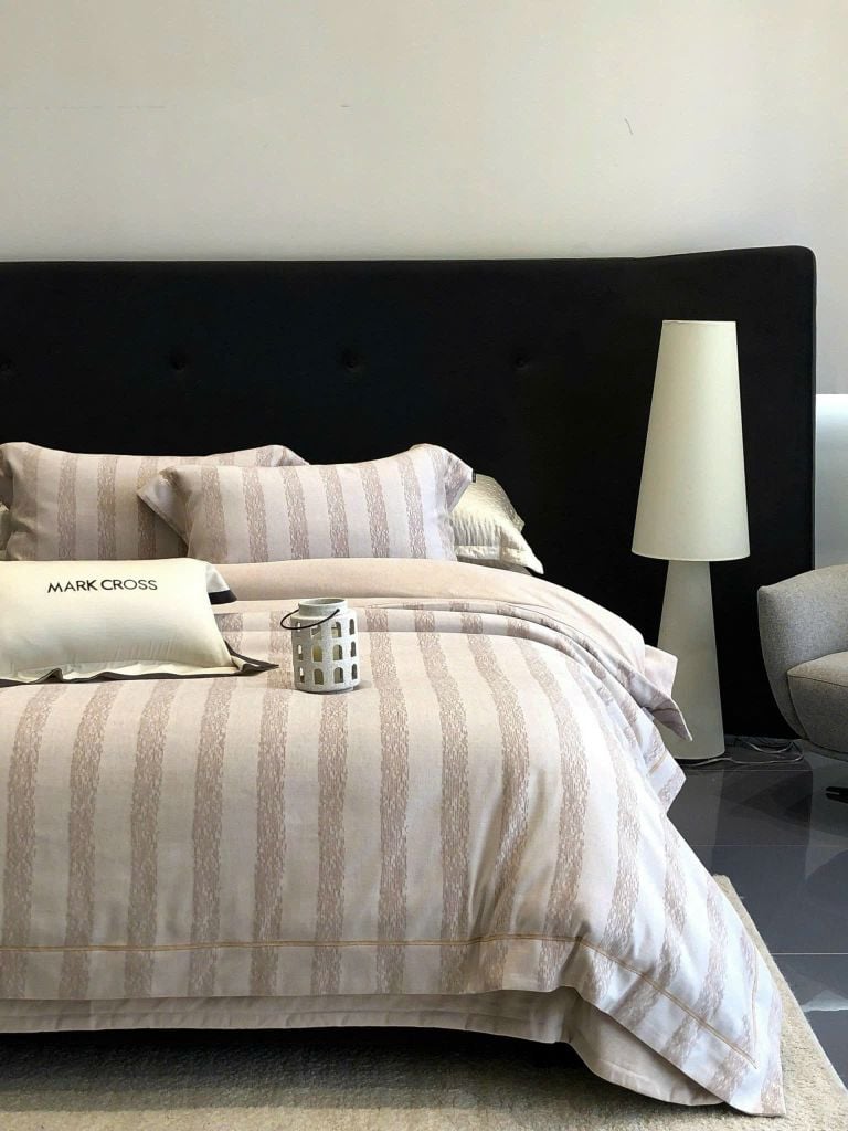 MARK CROSS SATIN VELVET | 4PCS LUXE INDONECHIA DEGIN FOR HOME | ID: MARKCROS4PCSSTNBARCODE08