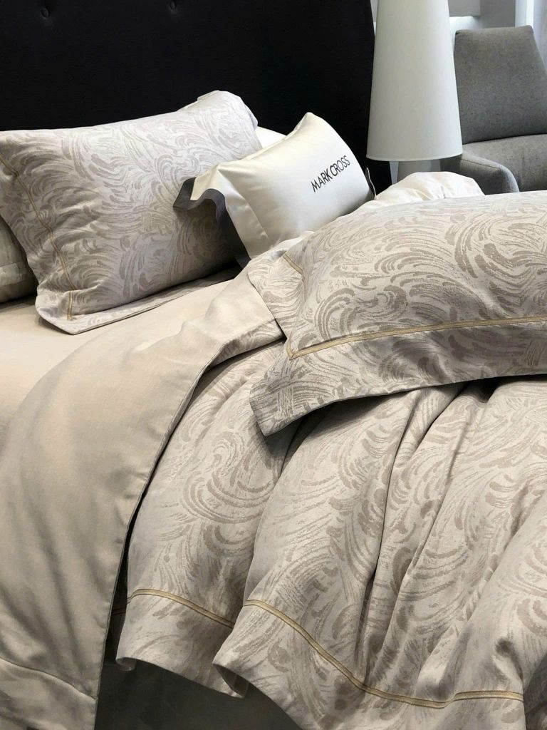 MARK CROSS SATIN VELVET | 4PCS LUXE INDONECHIA DEGIN FOR HOME | ID: MARKCROS4PCSSTNBARCODE11