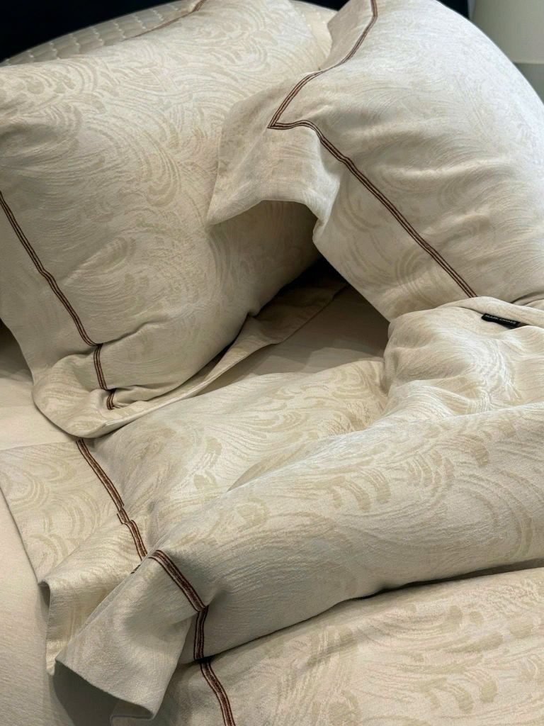 MARK CROSS SATIN VELVET | 4PCS LUXE INDONECHIA DEGIN FOR HOME | ID: MARKCROS4PCSSTNBARCODE12