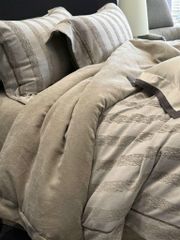 MARK CROSS SATIN VELVET | 4PCS LUXE INDONECHIA DEGIN FOR HOME | ID: MARKCROS4PCSSTNBARCODE13