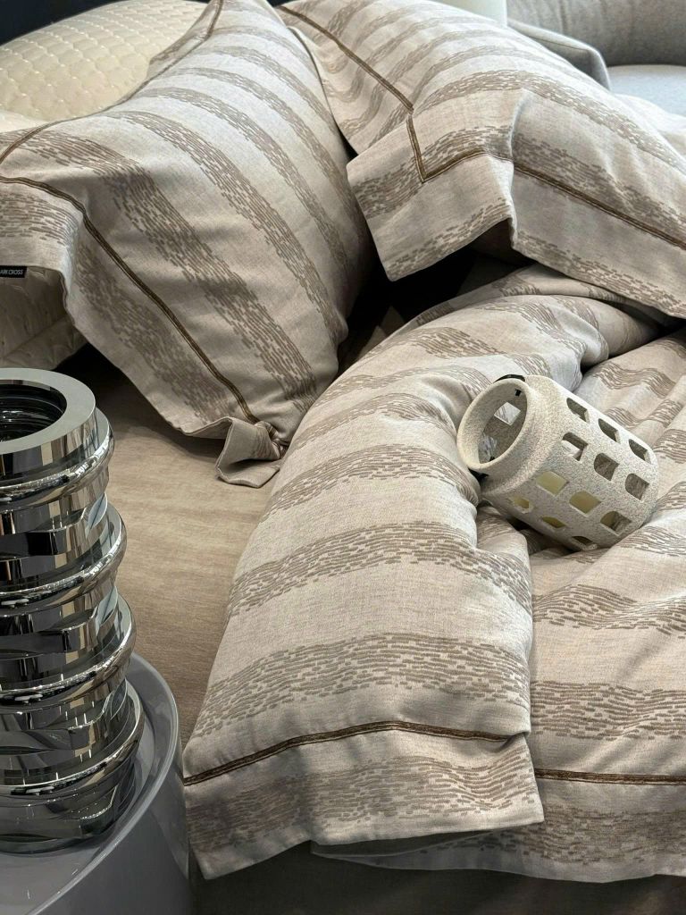 MARK CROSS SATIN VELVET | 4PCS LUXE INDONECHIA DEGIN FOR HOME | ID: MARKCROS4PCSSTNBARCODE13