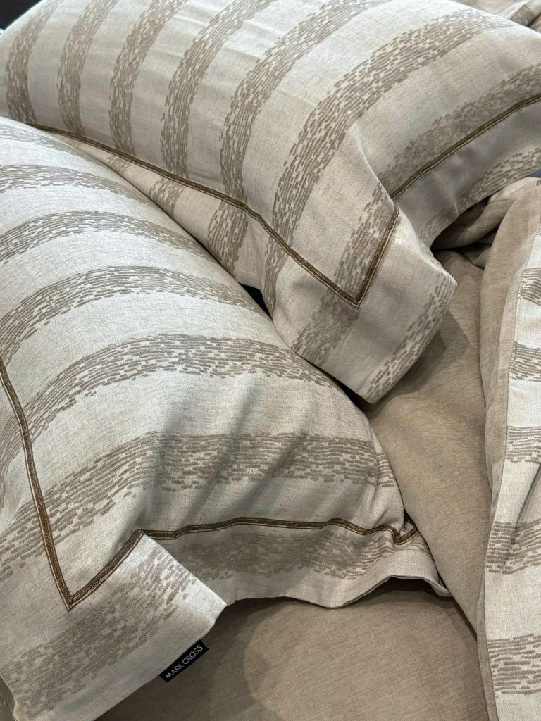 MARK CROSS SATIN VELVET | 4PCS LUXE INDONECHIA DEGIN FOR HOME | ID: MARKCROS4PCSSTNBARCODE13