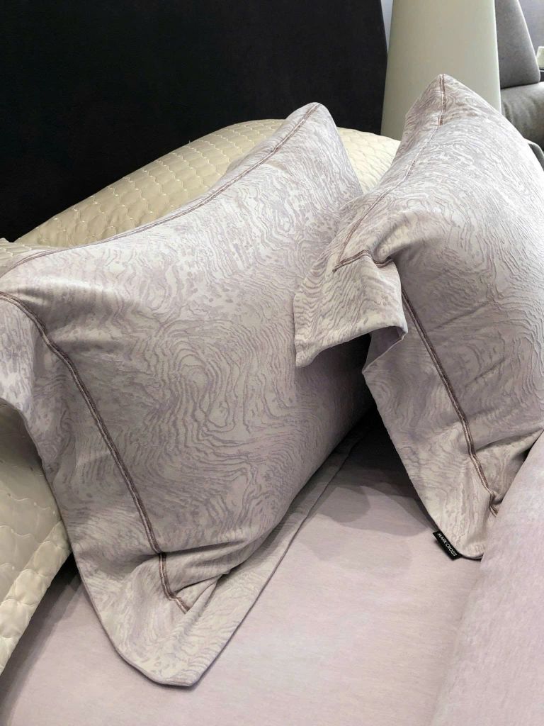 MARK CROSS SATIN VELVET | 4PCS LUXE INDONECHIA DEGIN FOR HOME | ID: MARKCROS4PCSSTNBARCODE14