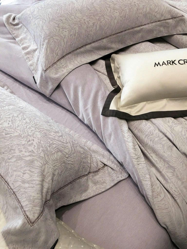 MARK CROSS SATIN VELVET | 4PCS LUXE INDONECHIA DEGIN FOR HOME | ID: MARKCROS4PCSSTNBARCODE14