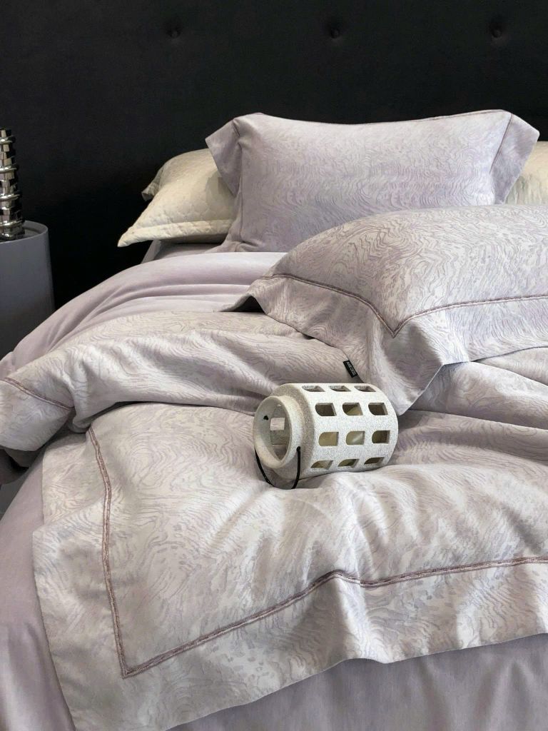 MARK CROSS SATIN VELVET | 4PCS LUXE INDONECHIA DEGIN FOR HOME | ID: MARKCROS4PCSSTNBARCODE14