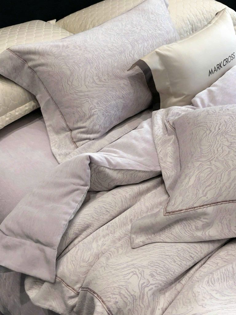 MARK CROSS SATIN VELVET | 4PCS LUXE INDONECHIA DEGIN FOR HOME | ID: MARKCROS4PCSSTNBARCODE14