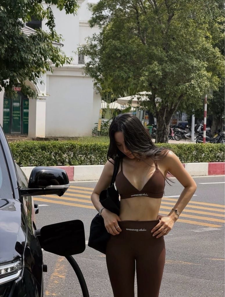 "WHENEVER" FLATTERING BRA / CHOCO