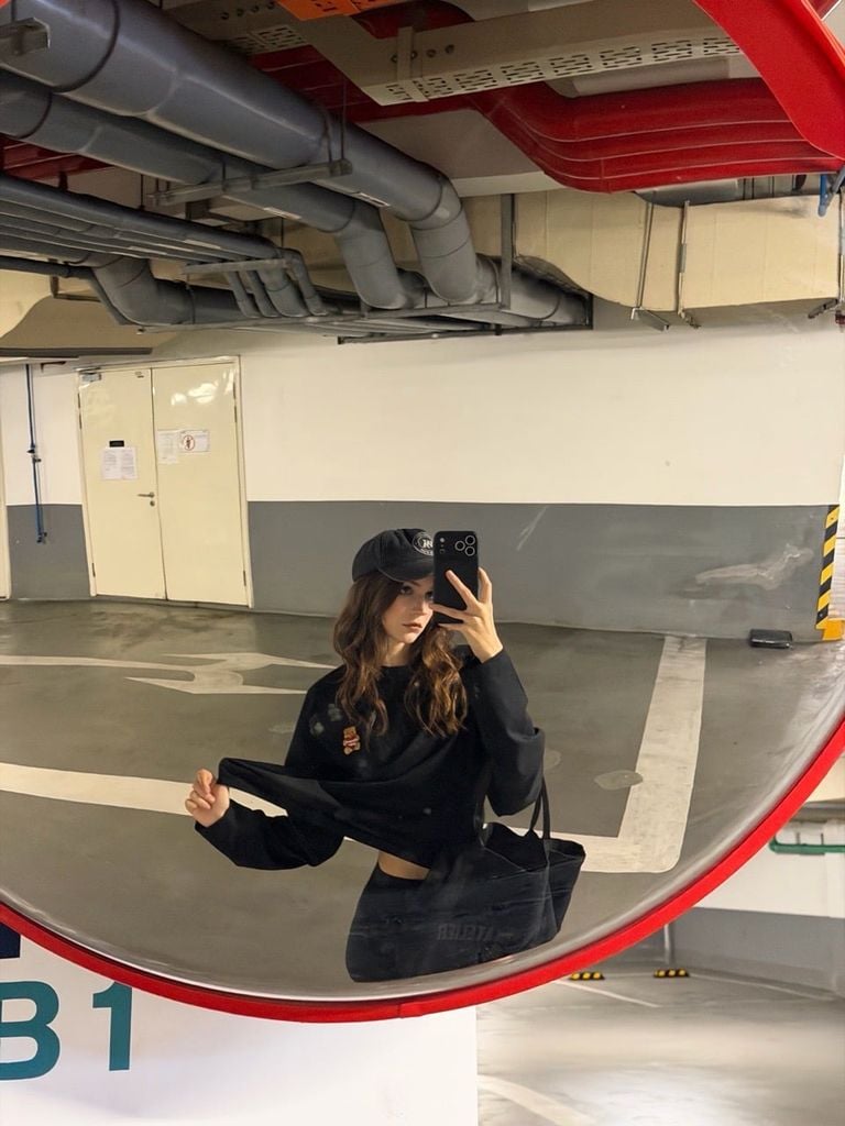 ÁO “WHENEVER” LITTLE BEAR LONGSLEEVES T-SHIRT / BLACK