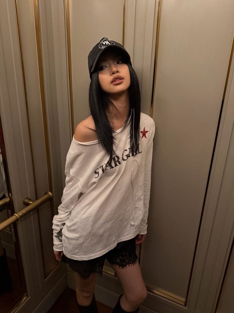 ÁO TAY DÀI  “WHENEVER” STAR GIRL LONG SLEEVE / WHITE