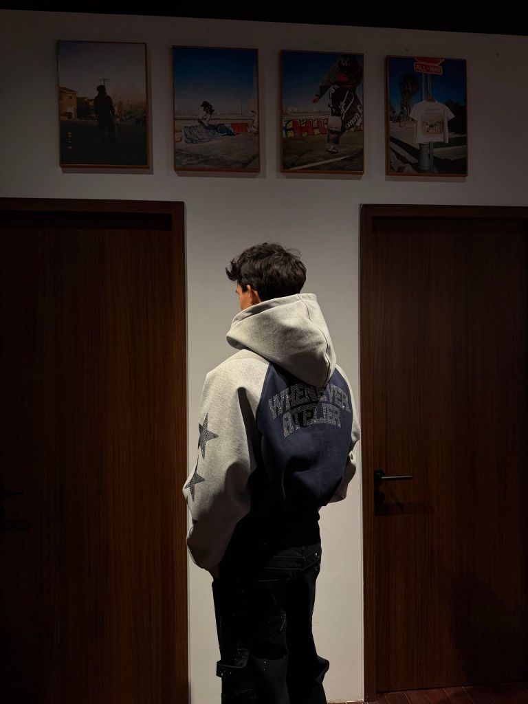 Áo khoác ”WHENEVER” SUPER STAR RAGLAN HOODIE ZIP / NAVY GREY