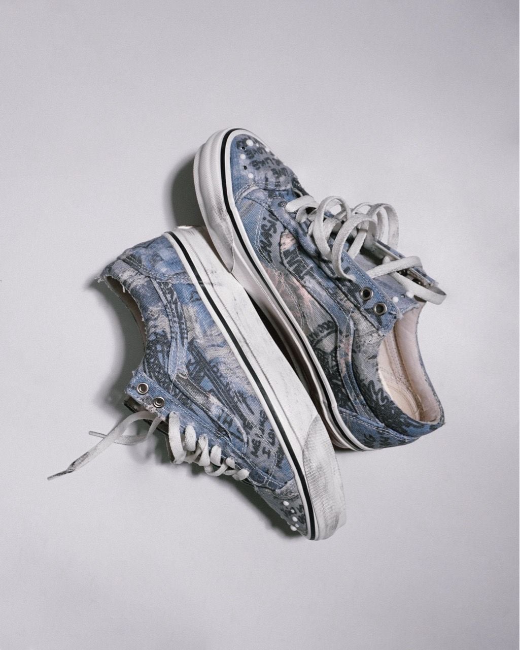 Shuttle " HOLLYWOOD SKETCH " Customized Edition - Whenever Atelier × Bigassteam