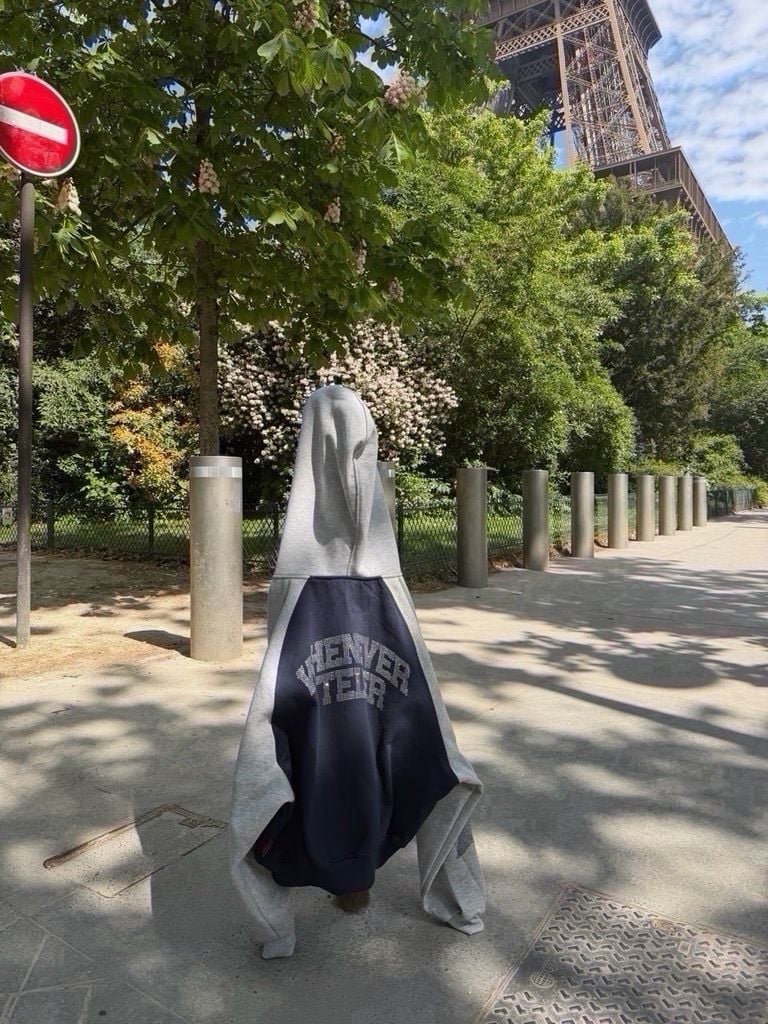 Áo khoác ”WHENEVER” SUPER STAR RAGLAN HOODIE ZIP / NAVY GREY