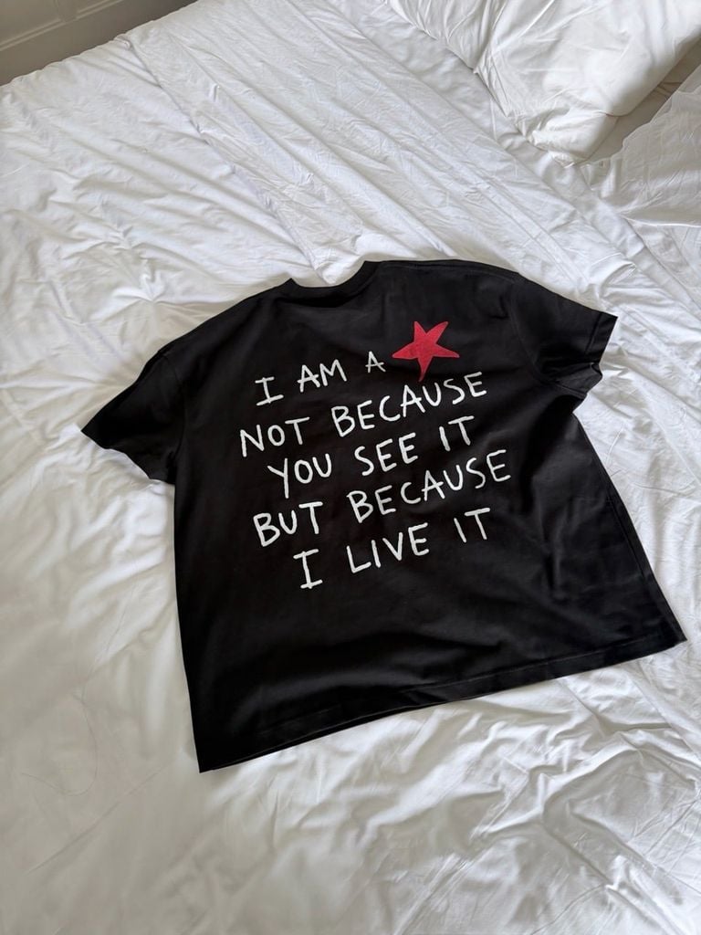 ÁO "WHENEVER" I AM A STAR T-SHIRT / BLACK