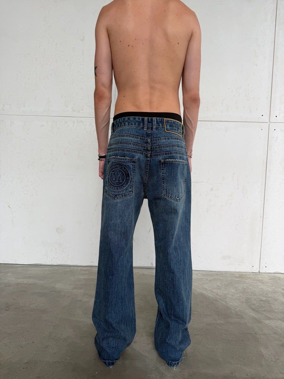 QUẦN DÀI “WHENEVER“ DISTRESSED SLUB BOOTCUT JEANS / VINTAGE BLUE
