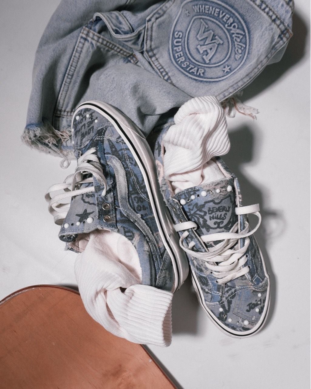 Shuttle " HOLLYWOOD SKETCH " Customized Edition - Whenever Atelier × Bigassteam