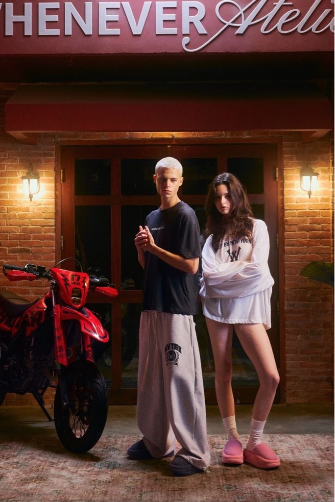 “WHENEVER“ CLOUDLINE T-SHIRT / BLACK FADED