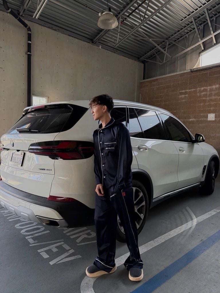 "WHENEVER" BỘ ÁO VÀ QUẦN DÀI SATIN LONG PAJAMA SHIRT + PANTS  / NAVY