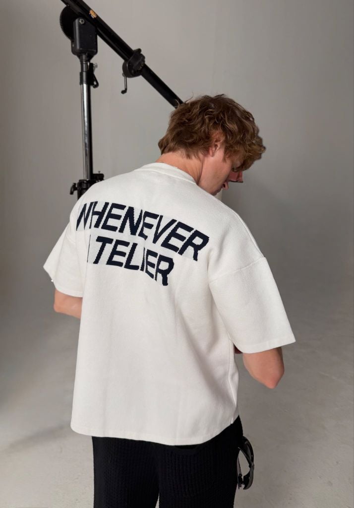ÁO DỆT LEN “ WHENEVER “ SIGNATURE KNIT T - SHIRT / WHITE