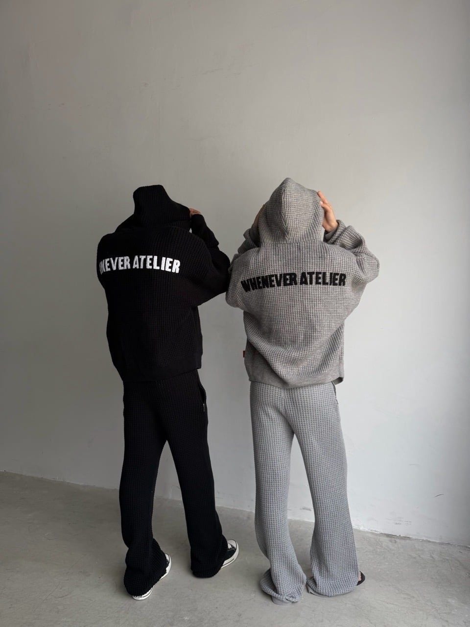 ÁO HOODIE DỆT LEN CÓ MŨ KÉO KHÓA "WHENEVER" GRAND WAFFLE ZIP HOODIE/ GREY
