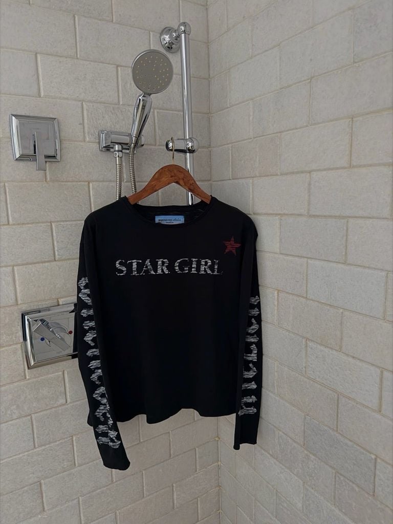 ÁO TAY DÀI  “WHENEVER” STAR GIRL LONG SLEEVE / BLACK