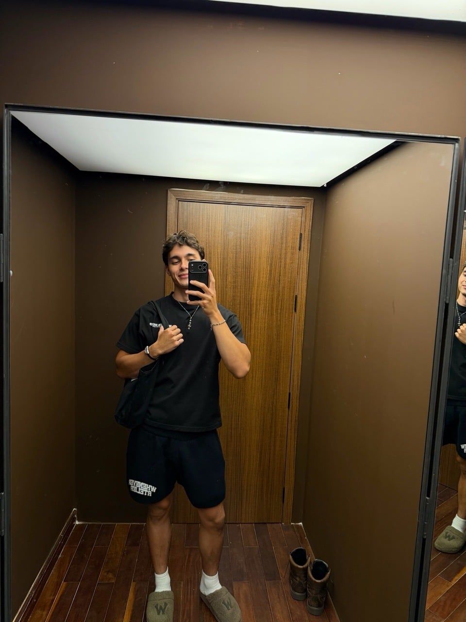 QUẦN DỆT KIM "WHENEVER" BASIC LOGO KNIT SHORTS / BLACK