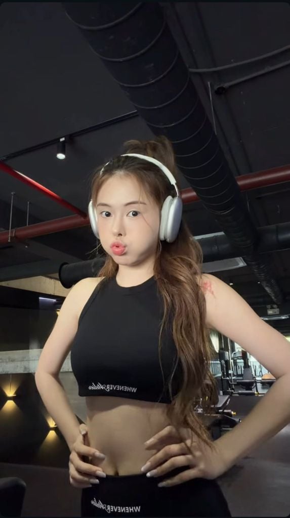 "WHENEVER" SOFT TANK TOP / BLACK