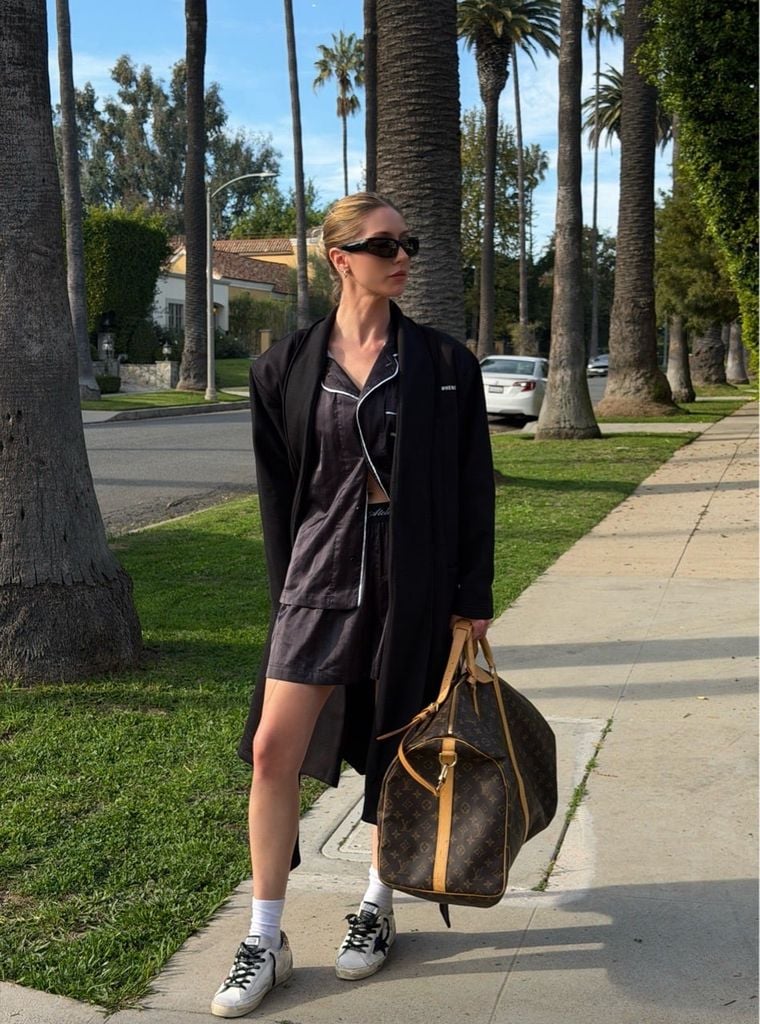 “WHENEVER” QUẦN SATIN PAJAMA SHORTS / BLACK