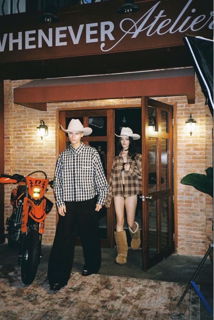 "WHENEVER" FLANNEL PLAID LONG-SLEEVE SHIRT / BROWN
